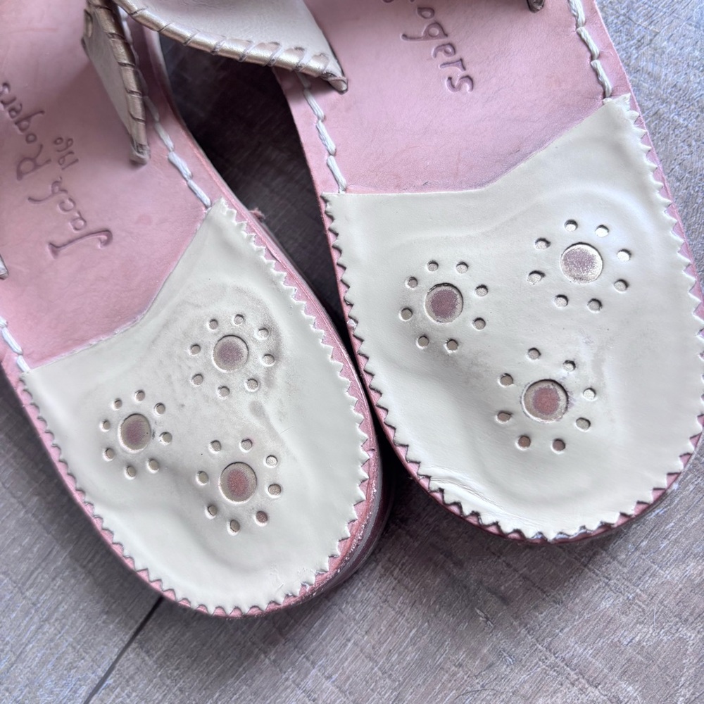 Jack Rogers Tan & Gold Flat Thong Sandals Casual Summer Footwear Size 9 - Picture 5 of 16